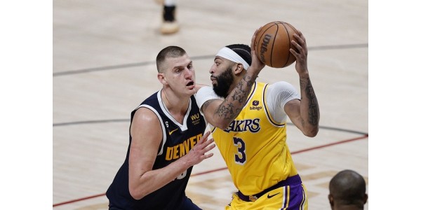 Anthony Davis recupera su confianza en el baloncesto